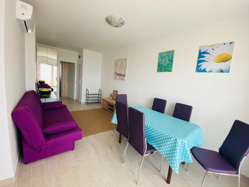 Apartmani Mentha & Lipa Novi Vinodolski Luaran gambar